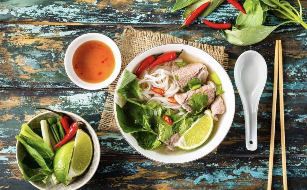 Enjoy Vietnamese, Asian, Gluten Free options, Vegetarian options, Restaurant, Table service, $$$, Families and Groups cuisine at Le Feu Frankston in Frankston, Melbourne