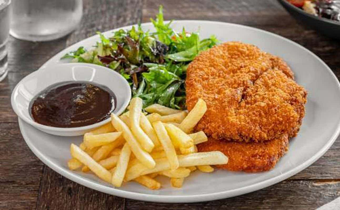 Enjoy Cafe cuisine at Mates Cafe & Bar in Narrabeen, Sydney